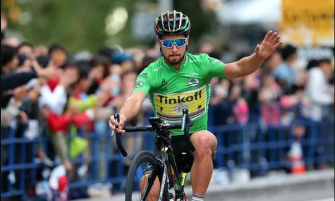 Peter Sagan giã từ đường đua xe đạp đường trường ở Tour de Vendee