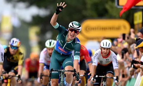 Jasper Philipsen tiếp tục chiến thắng chặng 4 giải Xe đạp Tour of Turkey 2023
