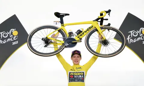 Lộ diện ứng viên hàng đầu cho Áo vàng Tour de France 2024