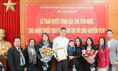 Nguyễn Filip chính thức có quốc tịch Việt Nam, chờ lệnh triệu tập từ huấn luyện viên Troussier