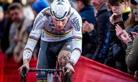 Mathieu van der Poel để lại nhiều tranh cãi