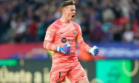 Ter Stegen tái xuất