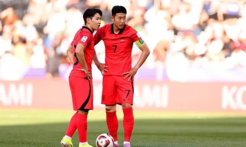 Lee Kang-in xin lỗi vì đánh Son Heung-min ở ASIAN Cup 2023