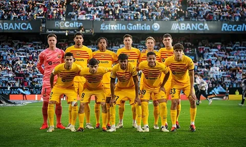 Barcelona sẽ diện “trang phục bất bại” trước Napoli