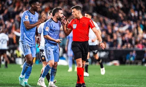 Trọng tài tước bàn thắng của Bellingham trả giá đắt