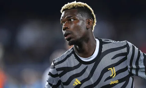 Pogba được mời đến Nga để thi đấu nghiệp dư