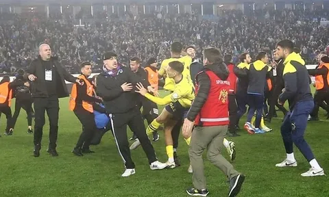 Chủ tịch FIFA tiếp tục lên án “bóng ma” bạo lực của bóng đá Thổ Nhĩ Kỳ
