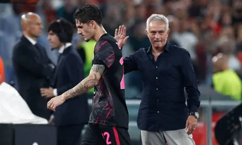 "Totti mới" mong tái hợp AS Roma