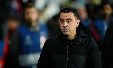 Huấn luyện viên Xavi ở lại Barca?