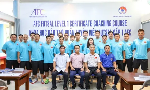 20 học viên tham dự khóa đào tạo huấn luyện viên futsal cấp 1 AFC 2024