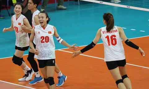 AVC Challenge Cup 2024: Bóng chuyền nữ Việt Nam thắng dễ Hong Kong