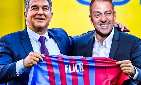 Hansi Flick đã là người của Barca