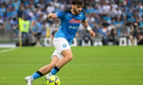 Napoli phớt lờ lời đề nghị của PSG
