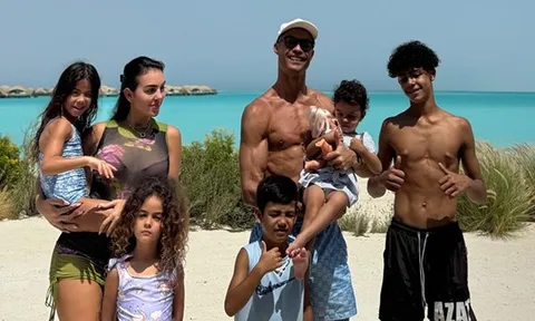 Ronaldo lỡ 2 trận của tuyển Bồ Đào Nha