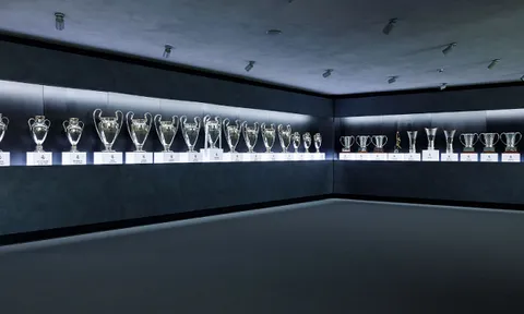 Real Madrid trở thành câu lạc bộ đầu tiên có doanh thu vượt mốc 1 tỉ euro