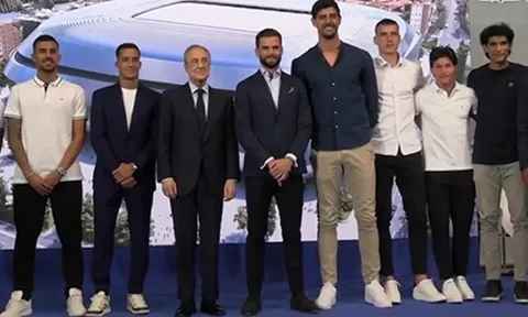 Nacho chia tay Real Madrid