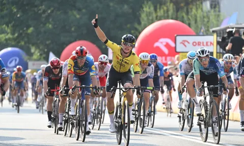 Olav Kooij rút thắng chặng 4 Tour de Pologne 2024