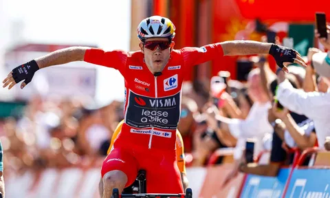 Wout van Aert có chiến thắng đầu tay tại Vuelta a Espana 2024