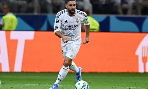 Carvajal "cô đơn" ở Real Madrid
