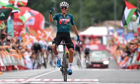 Ben O'Connor "sống sót" ở chặng 18 Vuelta a Espana 2024