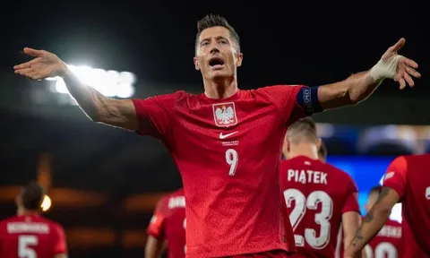 Barca đau đầu với chấn thương của Lewandowski