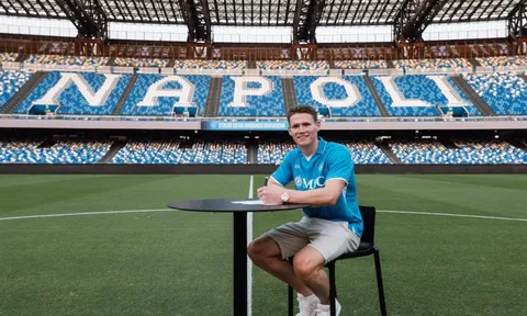 McTominay dự bị ở Napoli?
