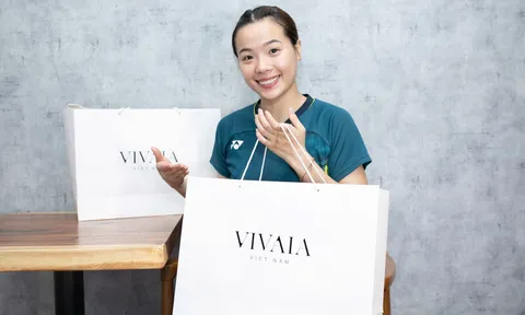 Tay vợt Nguyễn Thùy Linh bị chinh phục bởi giày Vivaia