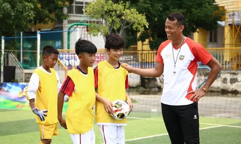 Bùi Tấn Trường: “17 năm đá bóng cũng không đen bằng mấy ngày đi quay phim”