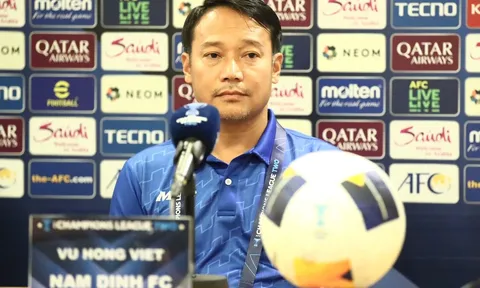 Huấn luyện viên Vũ Hồng Việt khen ngợi các học trò sau trận thắng Lee Man FC