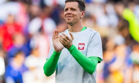 Szczesny sẵn sàng rút lại quyết định giải nghệ để đến Barca