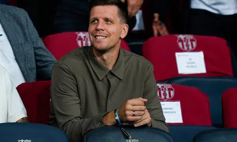 Szczesny được tham dự Champions League