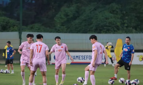 Tiền đạo Nguyễn Văn Toàn: “Đội tuyển Việt Nam đã sẵn sàng thi đấu với Ấn Độ”