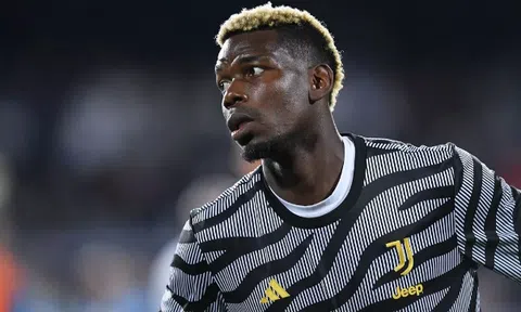 Juventus dập tắt hi vọng của Pogba