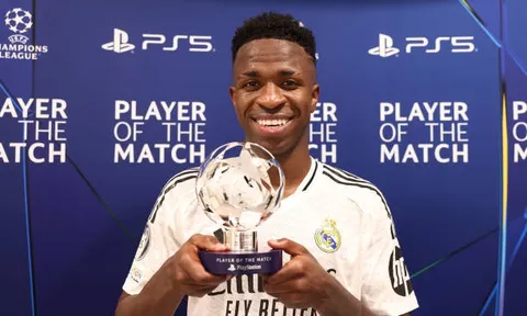 Vinicius được tôn vinh trước Gala trao giải Quả bóng Vàng