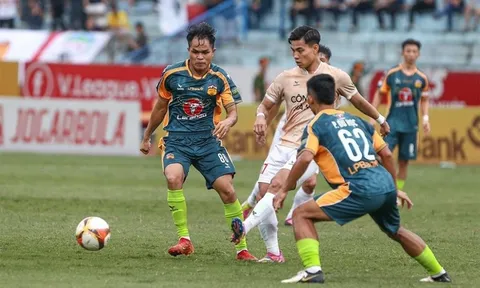 Công an Hà Nội và Hoàng Anh Gia Lai cùng nhận án phạt tại V.League 2024-2025