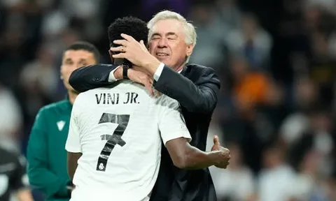 Ông Ancelotti khẳng định Vinicius sẽ giành Quả bóng Vàng