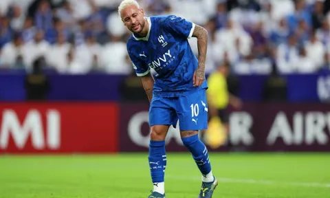 Neymar trở lại đội bóng thời thơ ấu