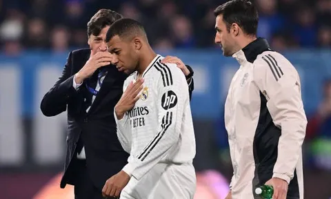 Mbappe chấn thương trong ngày đáng nhớ tại Champions League
