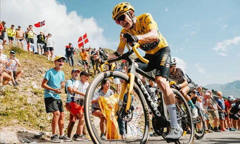 Jonas Vingegaard trở lại Paris-Nice 2025, khởi động chiến dịch giành cú đúp Grand Tour