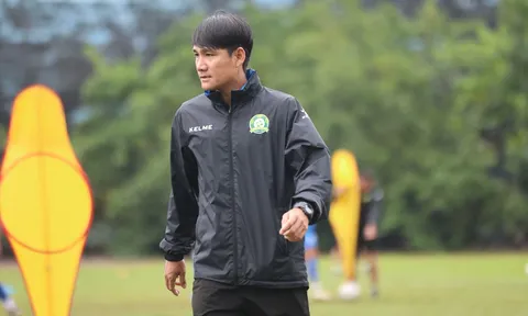 Huỳnh Quốc Anh thay Nguyễn Anh Đức tạm quyền dẫn dắt câu lạc bộ Trường Tươi Bình Phước