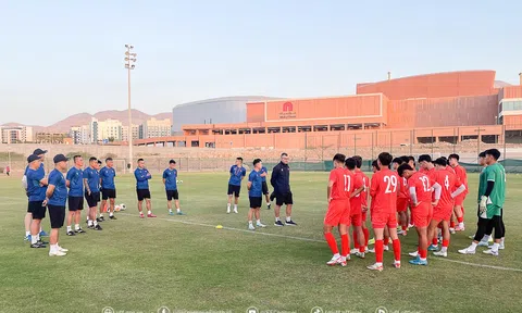 U17 Việt Nam có buổi tập đầu tiên tại Oman