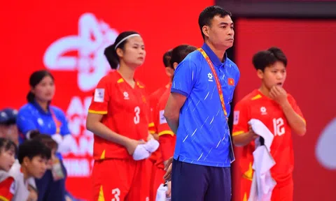Huấn luyện viên Nguyễn Đình Hoàng: “Đội tuyển futsal nữ Việt Nam vẫn cần cải thiện sự tập trung”
