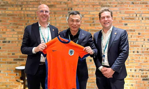 Đoàn đại biểu Liên đoàn Bóng đá Việt Nam tham dự Đại hội FIFA lần thứ 75 tại Paraguay