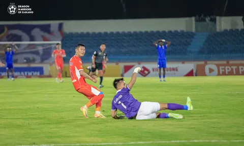 Đà Nẵng tạm thoát đáy bảng, huấn luyện viên Văn Sỹ Sơn chia tay Quảng Nam