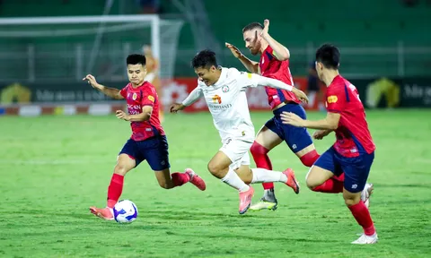 V.League 2024-2025: Thua tan nát trên sân nhà, Bình Định rơi vào nhóm nguy hiểm