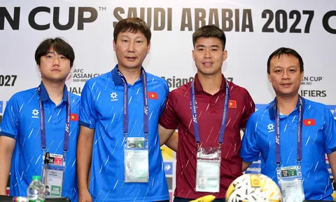 Huấn luyện viên Kim Sang-sik: Tuyển Việt Nam đã sẵn sàng, quyết giành chiến thắng trước Malaysia tại “chảo lửa” Bukit Jalil