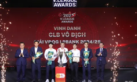 Gala V.League 2024-2025: Tôn vinh giá trị bản sắc, khép lại mùa giải giàu cảm xúc
