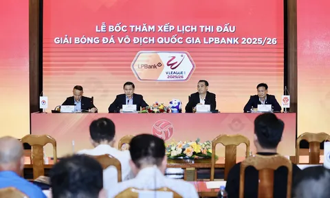 V.League 2025-2026: VAR được tăng cường, hứa hẹn mùa giải công bằng và hấp dẫn