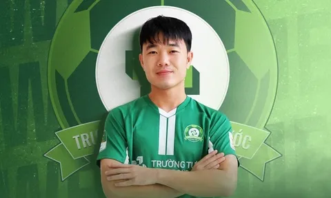 Xuân Trường tái hợp Công Phượng tại Bình Phước