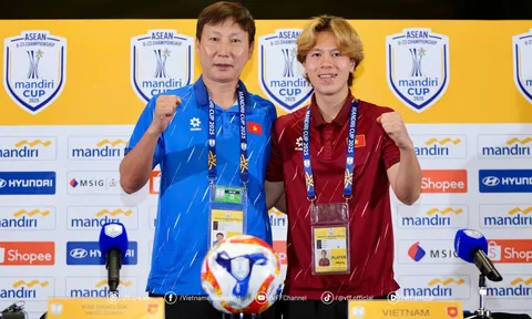 “U23 Việt Nam căng thẳng, nhưng sẽ thắng Indonesia để vô địch”